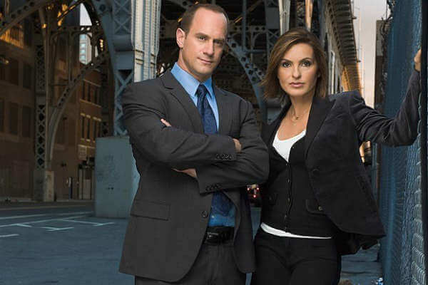 Por que alguem deveria investigar alguem